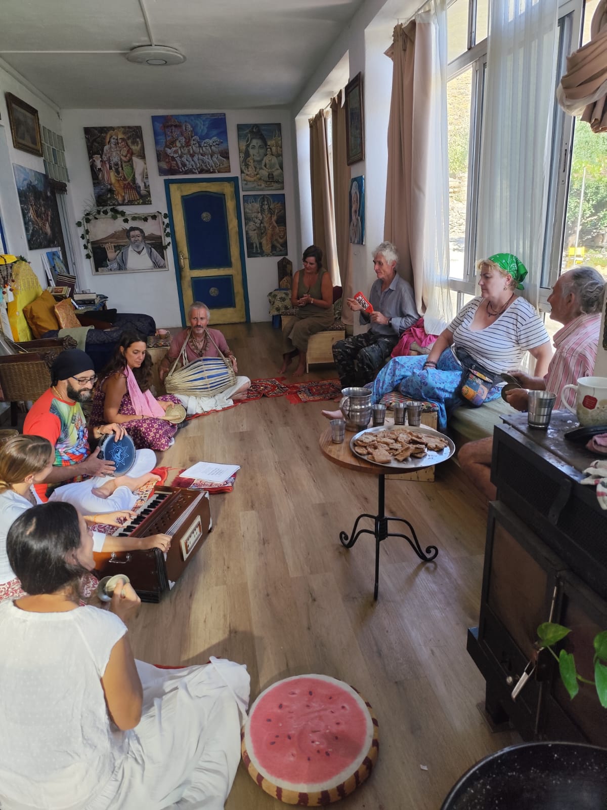 Encuentro de kirtan en el Templo de Krishna de Gérgal